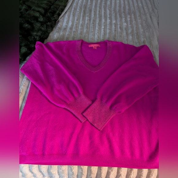 Lilly Pulitzer Sweaters - Lilly Pulitzer Fuchsia V-Neck Sweater
